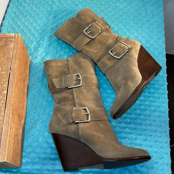 Frye Cece buckle wedge suede leather boots - Picture 3 of 11